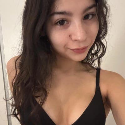 alexia x