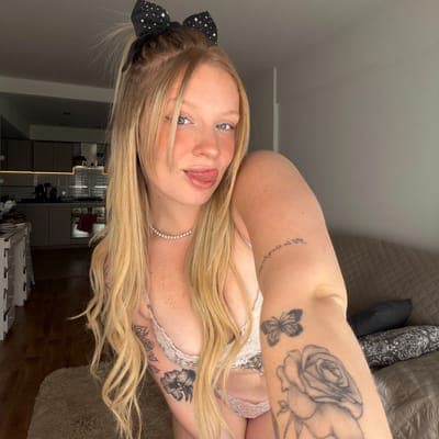 Blair 🖤🧸